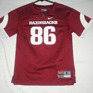 Nike Arkansas Razorbacks Football Jersey #86 Kids Size 6 Red Shirt Little Boys